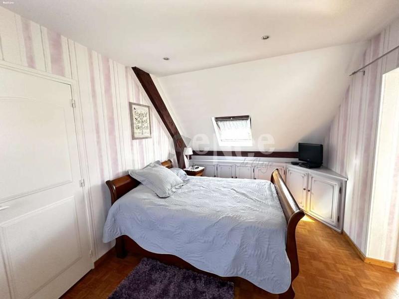 Pavillon - 123 m² - 6 pièces