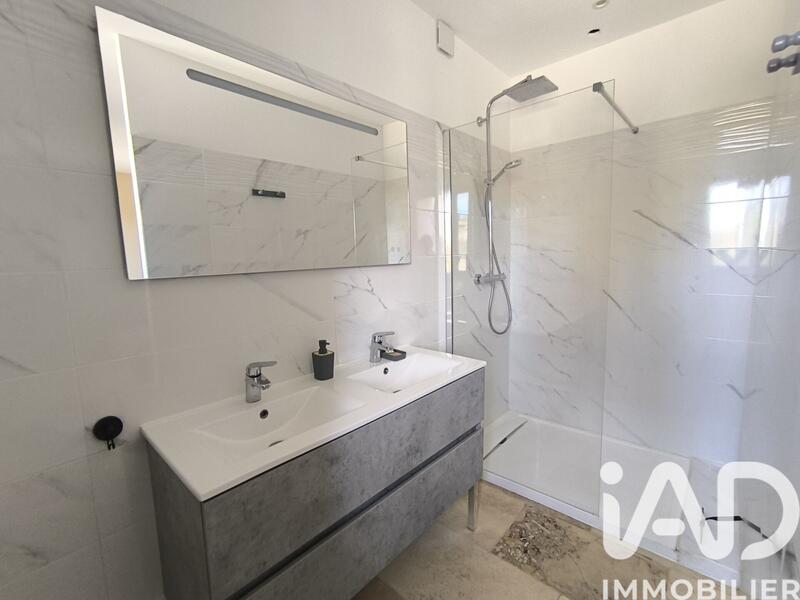 Maison de village - 214 m² - 6 pièces