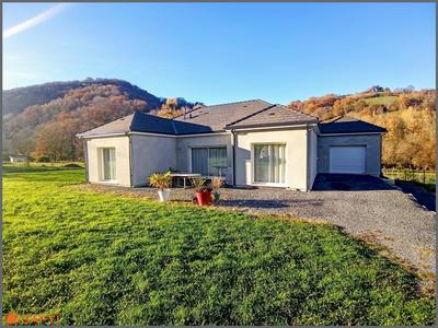 Maison - 114 m² - 5 pièces