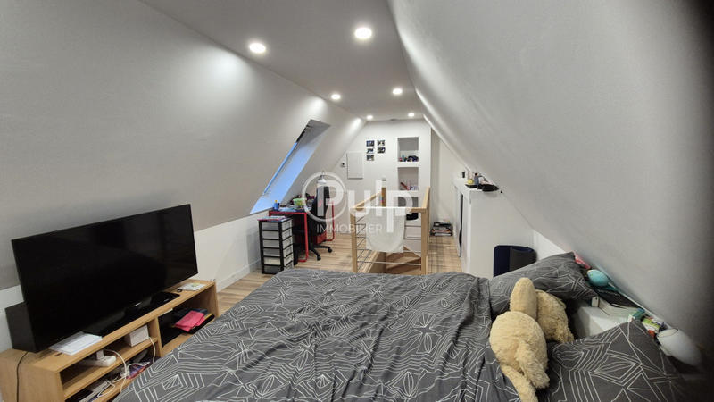 Maison - 115 m² - 7 pièces