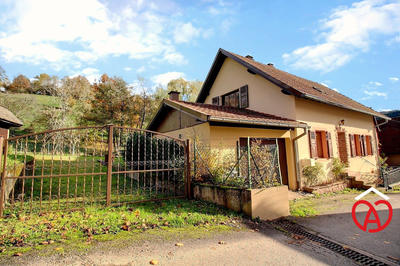 Maison traditionnelle - 134 m² - 5 pièces