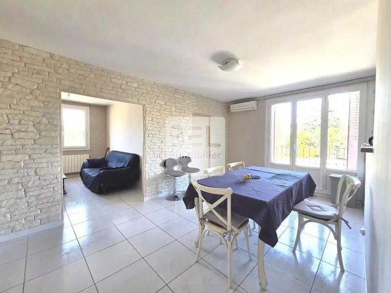 Appartement - 57 m² - 4 pièces