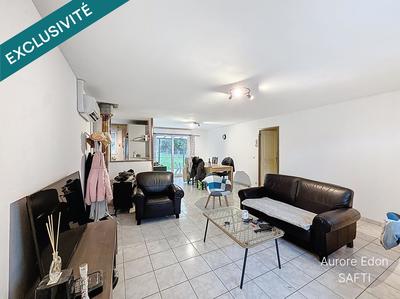 Maison - 93 m² - 5 pièces