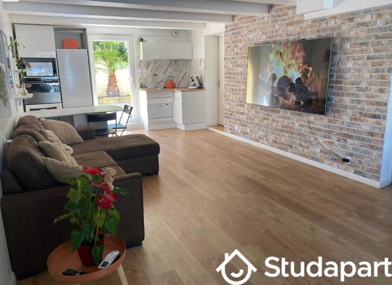 Chambre - 12 m² - 1 pièce