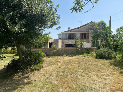 Maison - 92 m² - 4 pièces