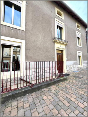 Appartement - 98 m² - 3 pièces