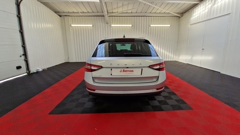 Skoda Superb Combi 2.0 Tdi Scr 150 Dsg7 Business