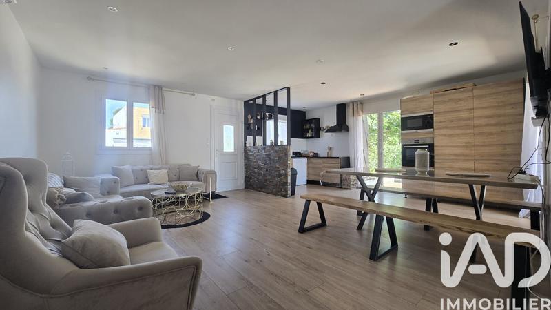 Maison - 95 m² - 4 pièces