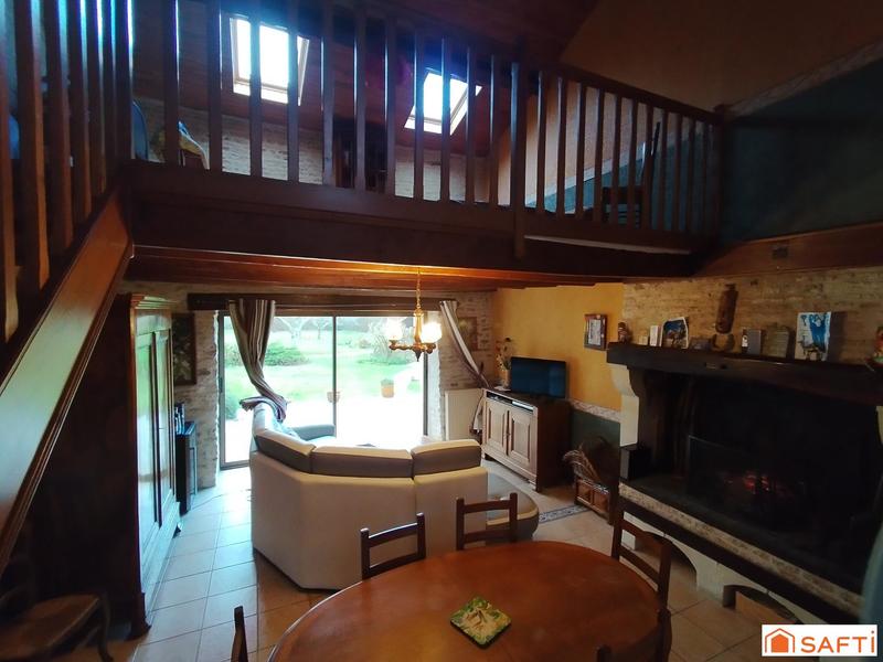 Maison - 195 m² - 6 pièces