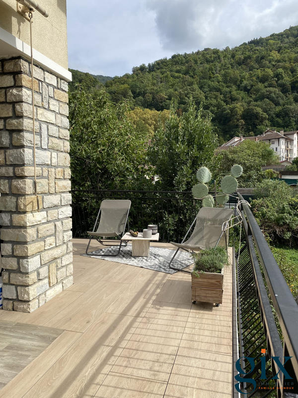 Maison - 160 m² - 6 pièces