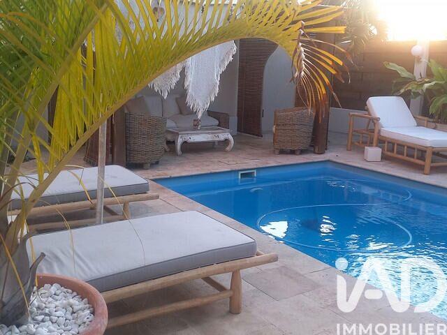 Maison - 156 m² - 6 pièces