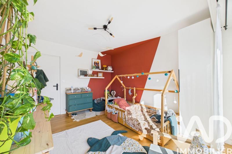 Appartement - 95 m² - 4 pièces