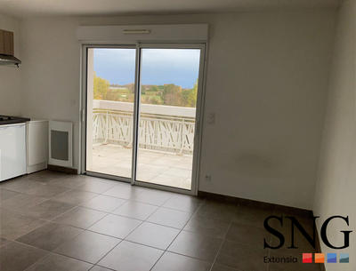 Appartement - 2 365 m² - 1 pièce