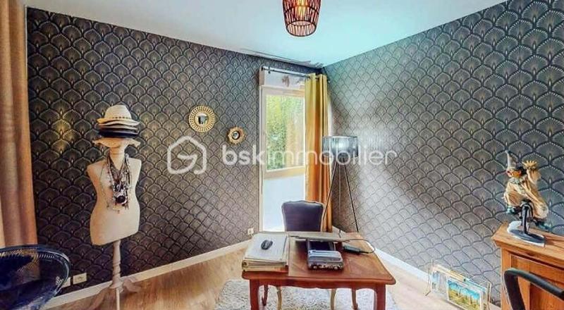 Appartement - 83 m² - 4 pièces