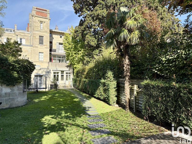 Appartement - 168 m² - 5 pièces