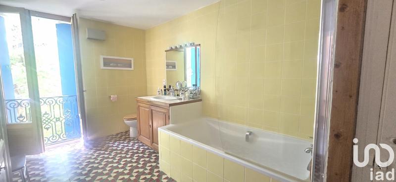 Maison de village - 250 m² - 8 pièces