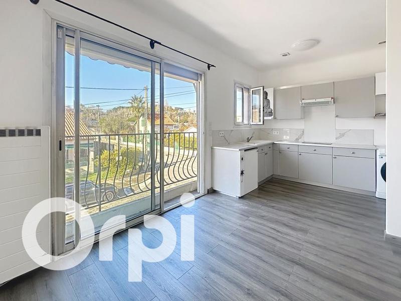 Studio - 35 m² - 2 pièces