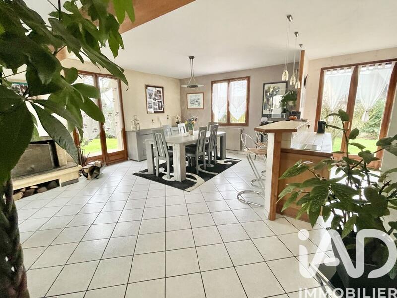 Maison - 117 m² - 5 pièces