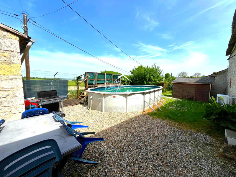 Maison ancienne - 255 m² - 8 pièces