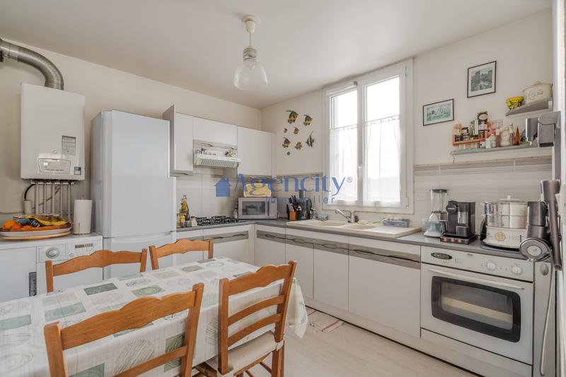 Appartement - 83 m² - 4 pièces