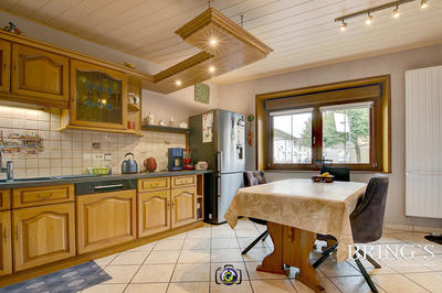 Appartement - 145 m² - 5 pièces