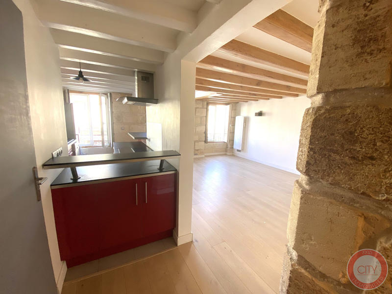 Appartement - 61 m² - 3 pièces