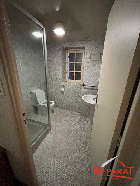 Maison traditionnelle - 187 m² - 6 pièces