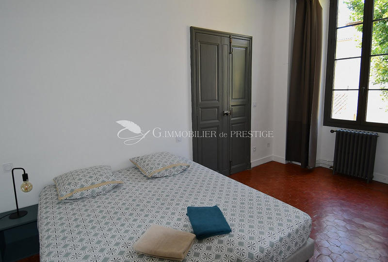 Propriété - 500 m² - 15 pièces