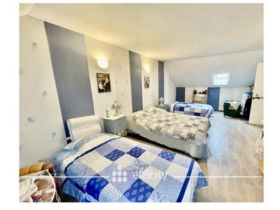 Maison - 135 m² - 5 pièces