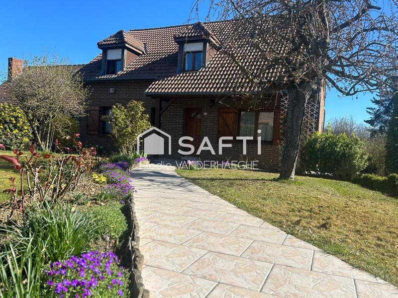 Maison - 149 m² - 8 pièces