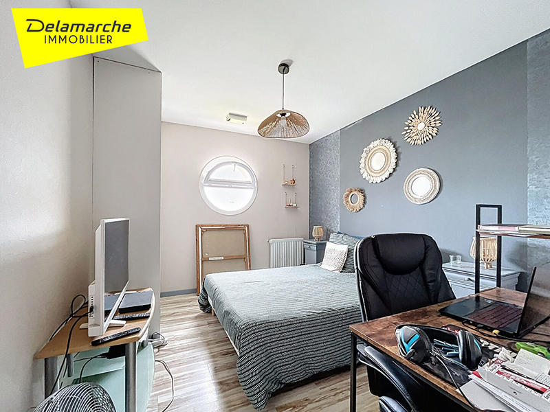 Maison - 85 m² - 5 pièces