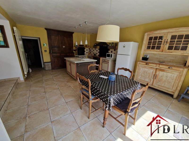 Maison - 188 m² - 5 pièces