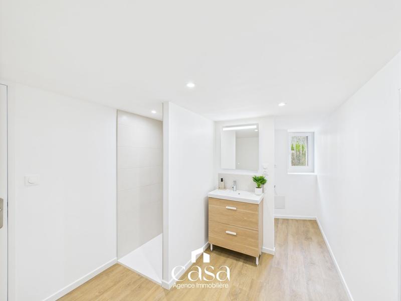 Appartement - 60 m² - 2 pièces