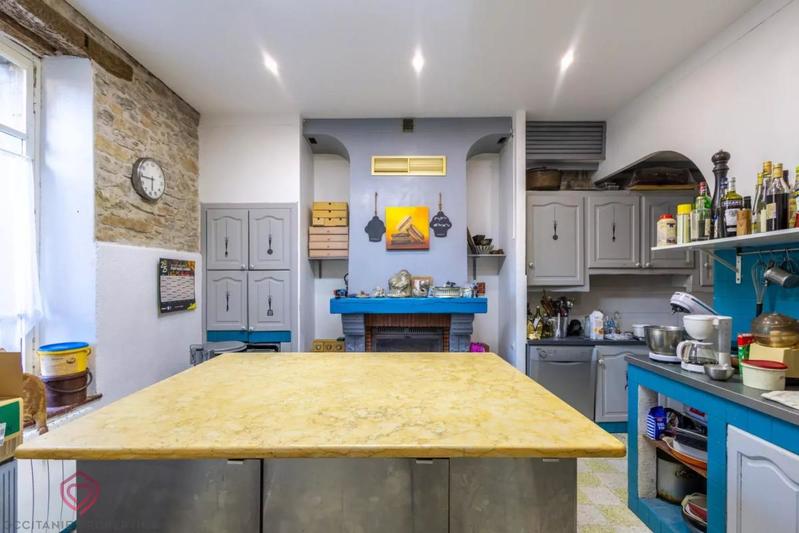 Maison de village - 315 m² - 12 pièces