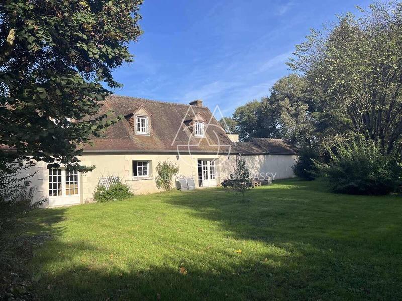 Château - 820 m² - 28 pièces