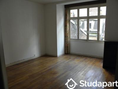 Appartement - 75 m² - 2 pièces