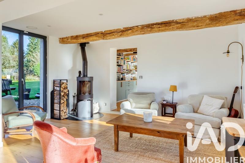 Maison - 207 m² - 7 pièces