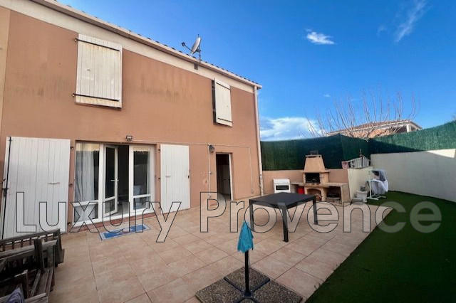 Maison - 81 m² - 4 pièces