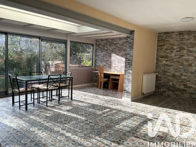 Maison - 133 m² - 10 pièces