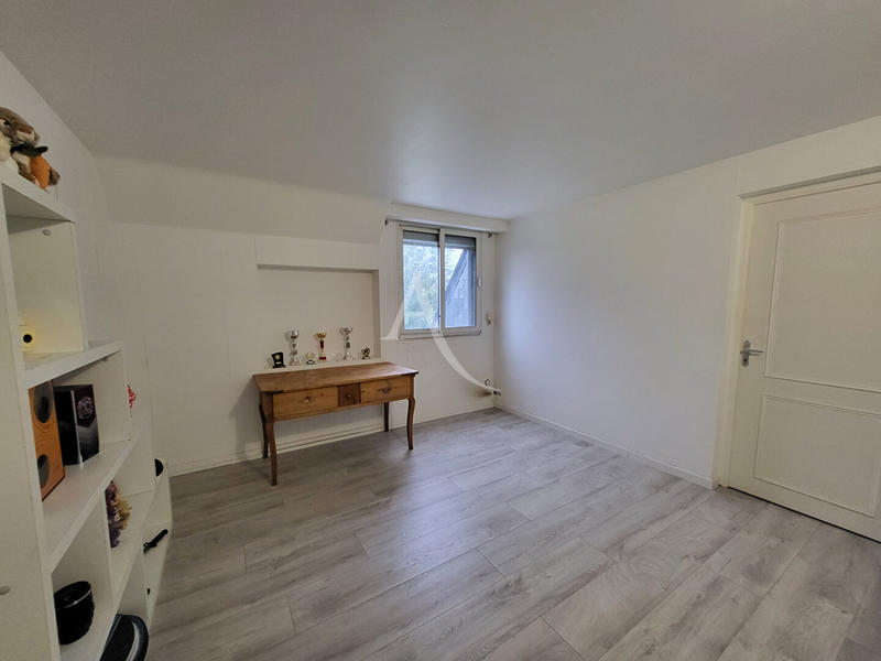 Maison - 122 m² - 6 pièces