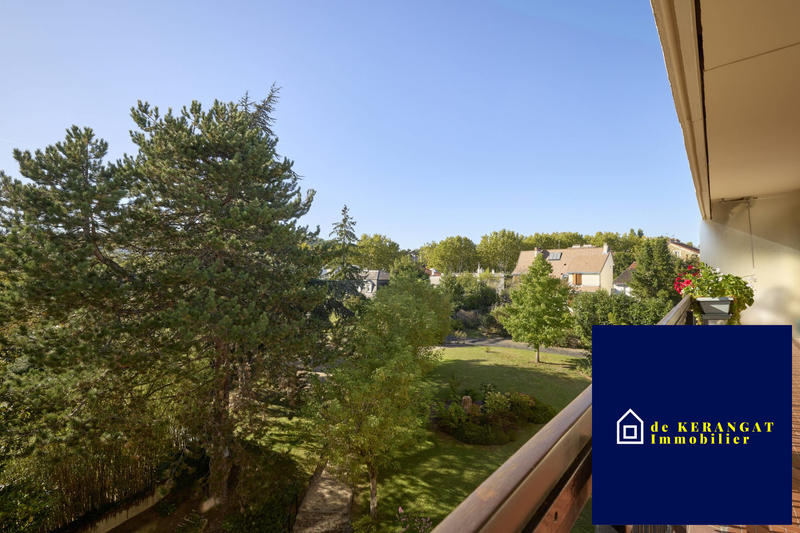 Appartement - 166 m² - 6 pièces