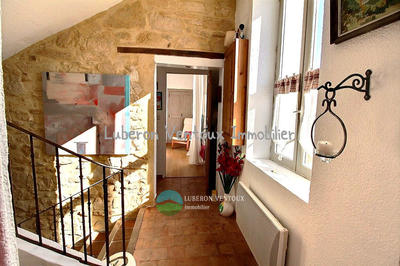 Appartement - 93 m² - 3 pièces