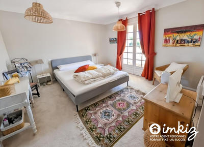 Maison - 160 m² - 5 pièces