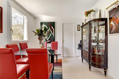 Maison - 214 m² - 7 pièces