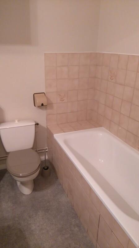 Studio - 30 m² - 1 pièce