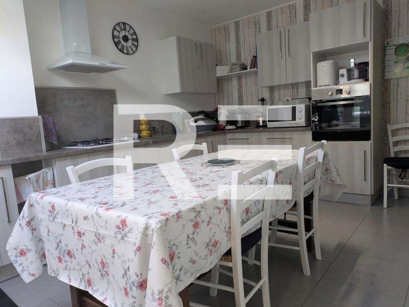 Villa - 160 m² - 6 pièces