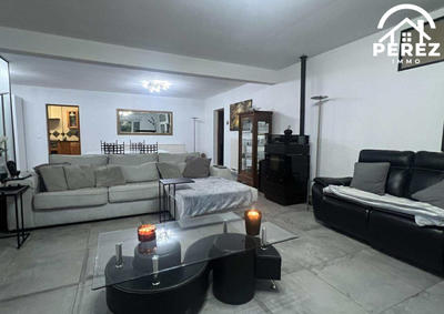 Villa - 242 m² - 7 pièces