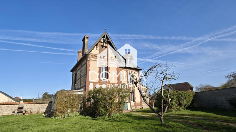 Maison - 178 m² - 8 pièces