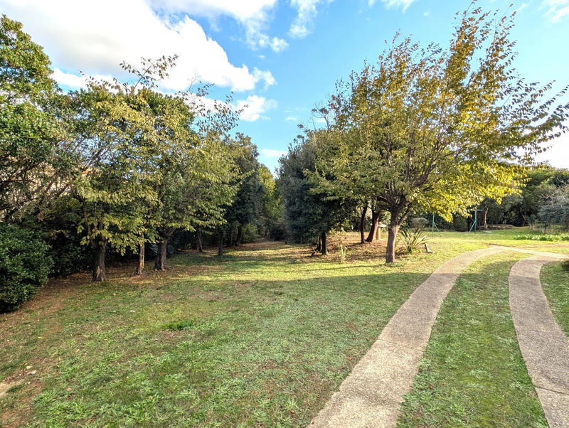 Villa - 220 m² - 7 pièces