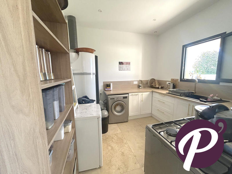 Maison - 150 m² - 5 pièces